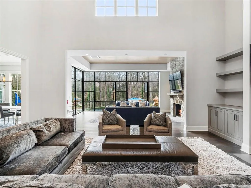 5168 Lake Forrest Drive, Atlanta, Georgia 30342, 7 Bedrooms Bedrooms, ,7 BathroomsBathrooms,Residential,Sold,5168 Lake Forrest Drive,6846535