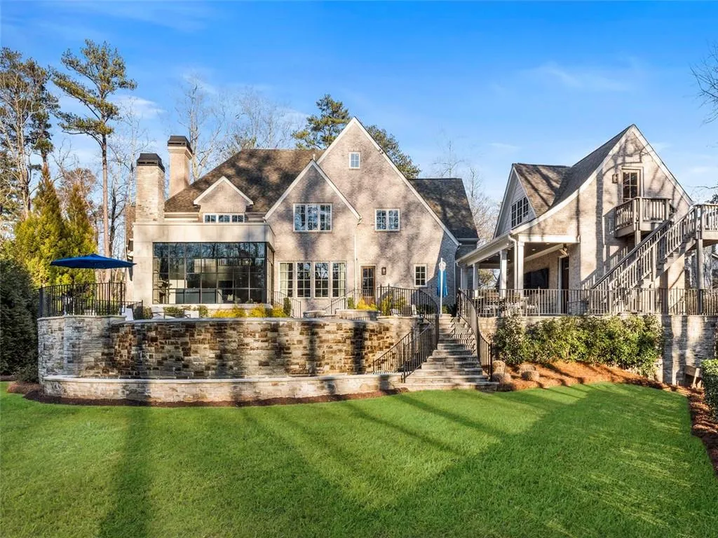 5168 Lake Forrest Drive, Atlanta, Georgia 30342, 7 Bedrooms Bedrooms, ,7 BathroomsBathrooms,Residential,Sold,5168 Lake Forrest Drive,6846535