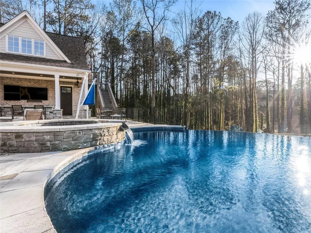 5168 Lake Forrest Drive, Atlanta, Georgia 30342, 7 Bedrooms Bedrooms, ,7 BathroomsBathrooms,Residential,Sold,5168 Lake Forrest Drive,6846535