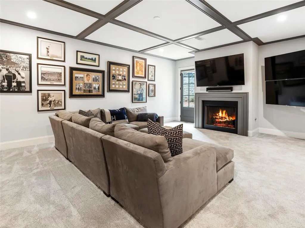 5168 Lake Forrest Drive, Atlanta, Georgia 30342, 7 Bedrooms Bedrooms, ,7 BathroomsBathrooms,Residential,Sold,5168 Lake Forrest Drive,6846535