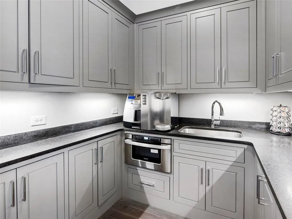 5168 Lake Forrest Drive, Atlanta, Georgia 30342, 7 Bedrooms Bedrooms, ,7 BathroomsBathrooms,Residential,Sold,5168 Lake Forrest Drive,6846535