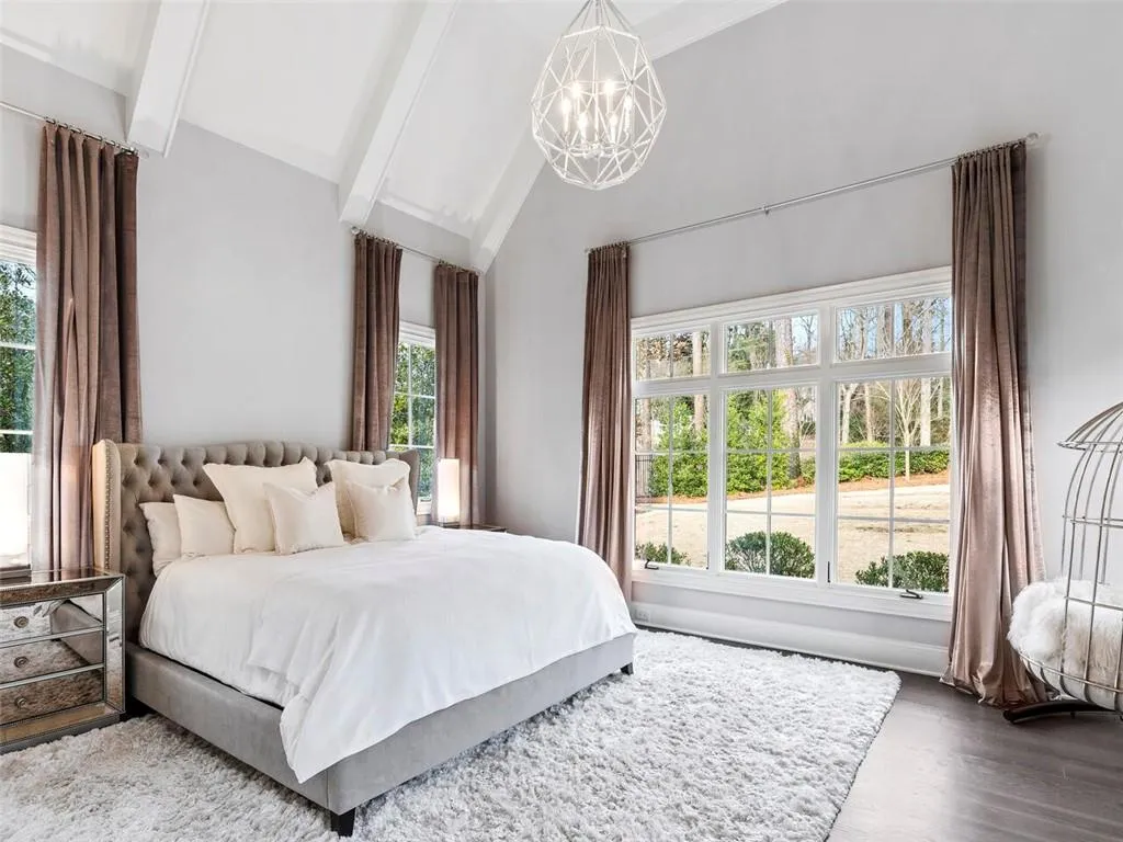 5168 Lake Forrest Drive, Atlanta, Georgia 30342, 7 Bedrooms Bedrooms, ,7 BathroomsBathrooms,Residential,Sold,5168 Lake Forrest Drive,6846535