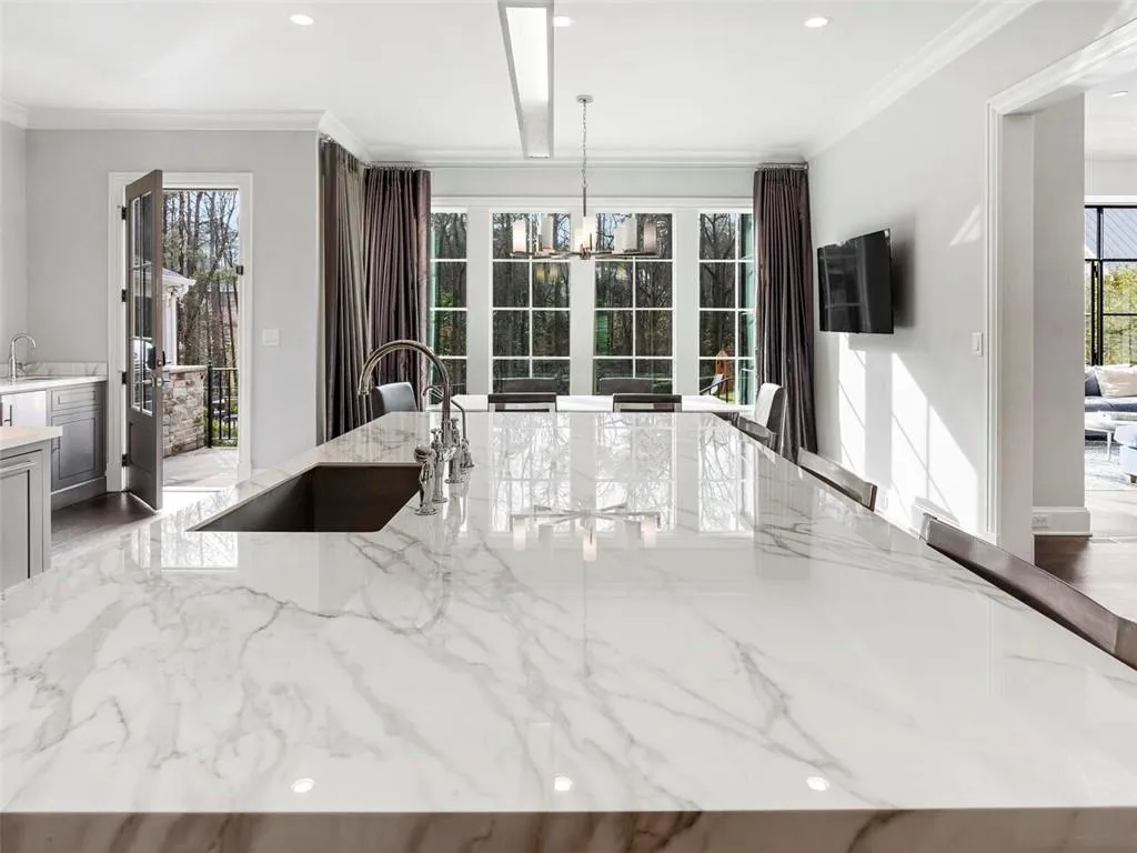 5168 Lake Forrest Drive, Atlanta, Georgia 30342, 7 Bedrooms Bedrooms, ,7 BathroomsBathrooms,Residential,Sold,5168 Lake Forrest Drive,6846535