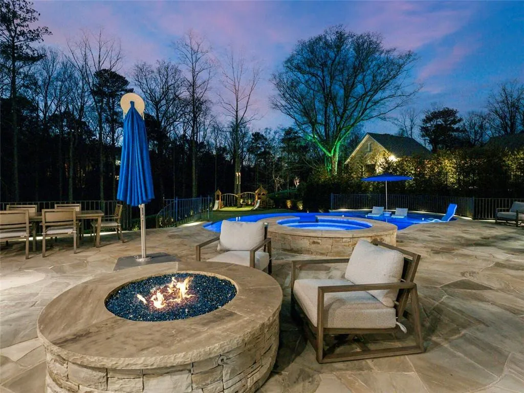 5168 Lake Forrest Drive, Atlanta, Georgia 30342, 7 Bedrooms Bedrooms, ,7 BathroomsBathrooms,Residential,Sold,5168 Lake Forrest Drive,6846535