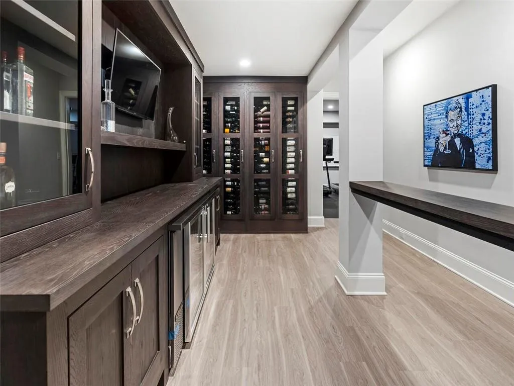 5168 Lake Forrest Drive, Atlanta, Georgia 30342, 7 Bedrooms Bedrooms, ,7 BathroomsBathrooms,Residential,Sold,5168 Lake Forrest Drive,6846535