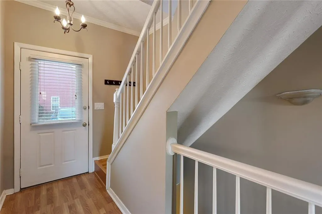 802 Wedgewood Way, Sandy Springs, Georgia 30350, 3 Bedrooms Bedrooms, ,2 BathroomsBathrooms,Residential,Sold,802 Wedgewood Way,5809566