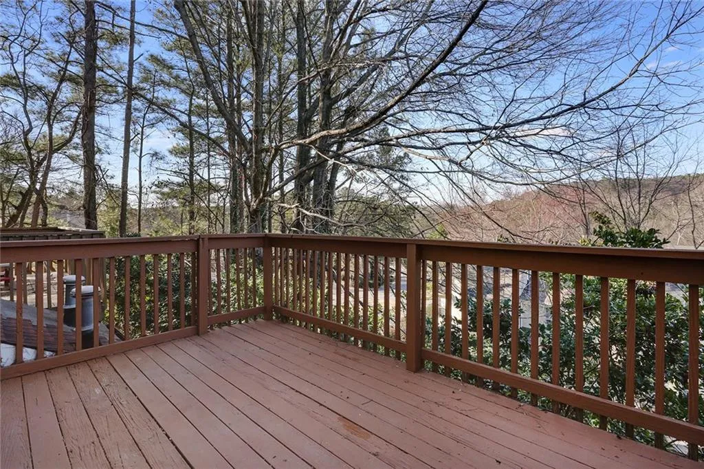 802 Wedgewood Way, Sandy Springs, Georgia 30350, 3 Bedrooms Bedrooms, ,2 BathroomsBathrooms,Residential,Sold,802 Wedgewood Way,5809566