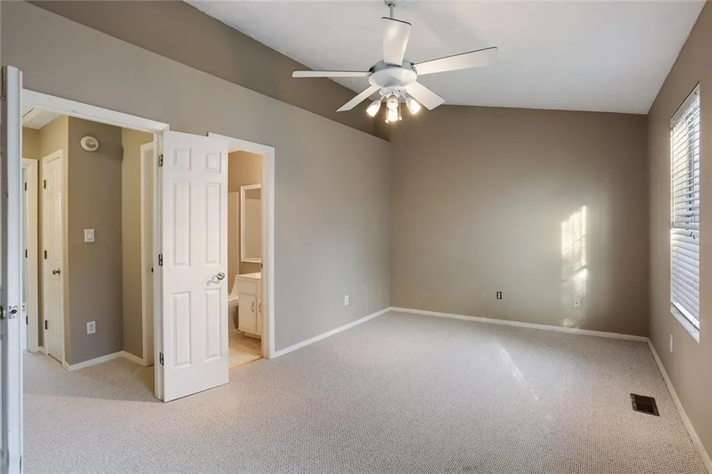 802 Wedgewood Way, Sandy Springs, Georgia 30350, 3 Bedrooms Bedrooms, ,2 BathroomsBathrooms,Residential,Sold,802 Wedgewood Way,5809566