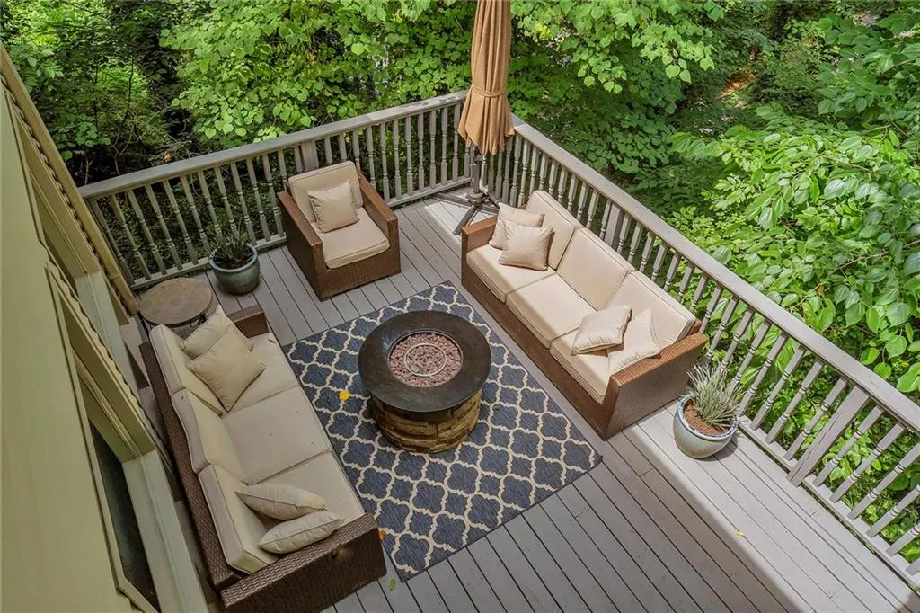 5583 Benton Woods Drive, Atlanta, Georgia 30342, 4 Bedrooms Bedrooms, ,3 BathroomsBathrooms,Residential,Sold,5583 Benton Woods Drive,6561827