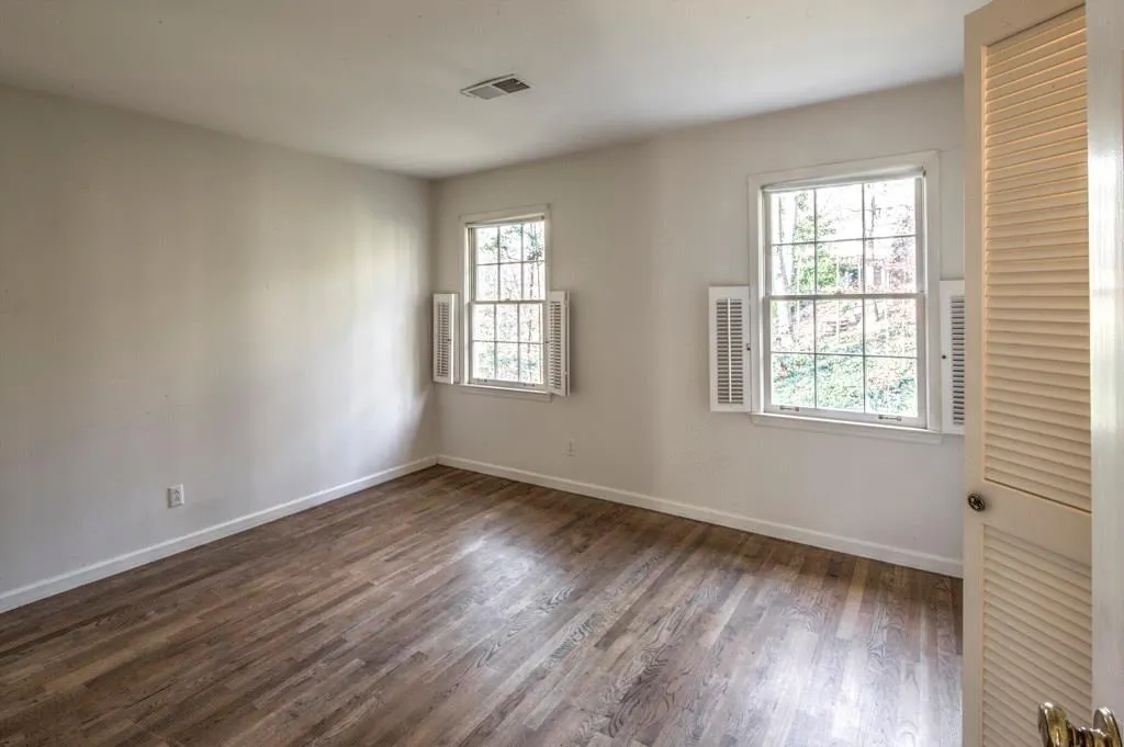 520 Forest Valley Road, Sandy Springs, Georgia 30342, 4 Bedrooms Bedrooms, ,2 BathroomsBathrooms,Residential,Sold,520 Forest Valley Road,5625752