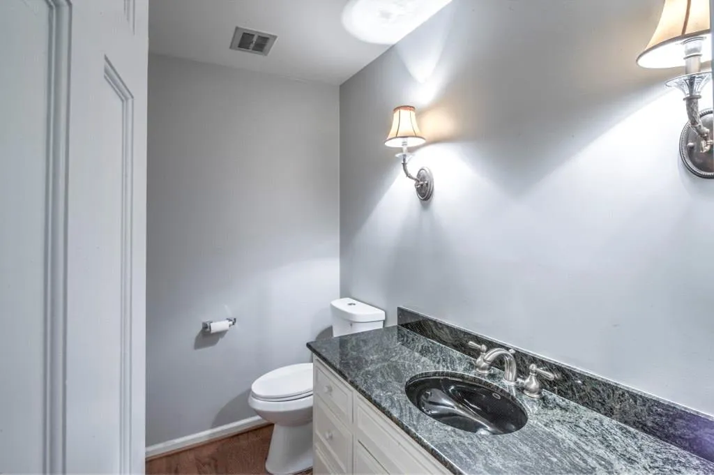 520 Forest Valley Road, Sandy Springs, Georgia 30342, 4 Bedrooms Bedrooms, ,2 BathroomsBathrooms,Residential,Sold,520 Forest Valley Road,5625752