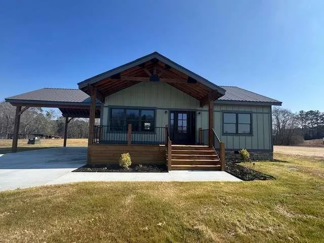 1825 County Rd 40, Centre, Alabama 35960