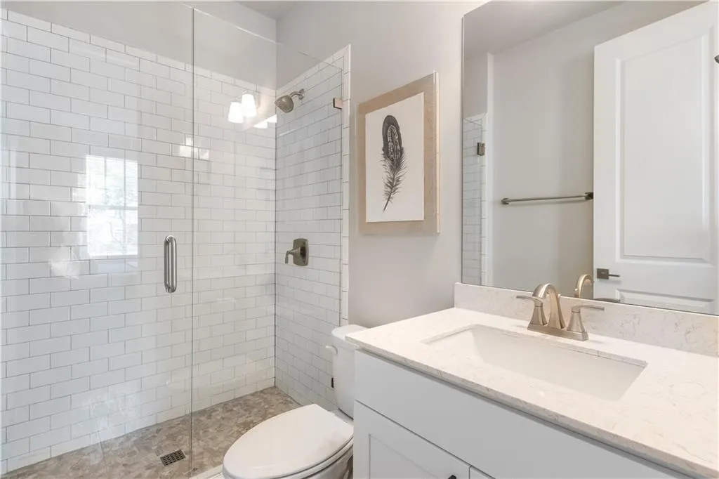 259 Franklin Road, Sandy Springs, Georgia 30342, 3 Bedrooms Bedrooms, ,3 BathroomsBathrooms,Residential,Sold,259 Franklin Road,7366510