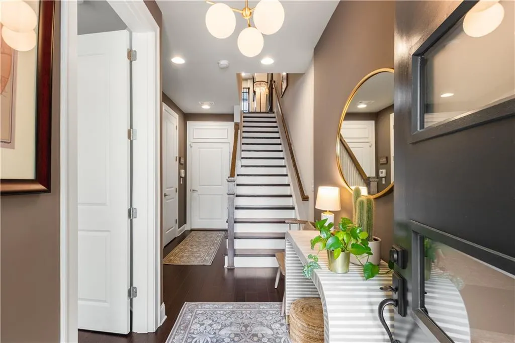 259 Franklin Road, Sandy Springs, Georgia 30342, 3 Bedrooms Bedrooms, ,3 BathroomsBathrooms,Residential,Sold,259 Franklin Road,7366510