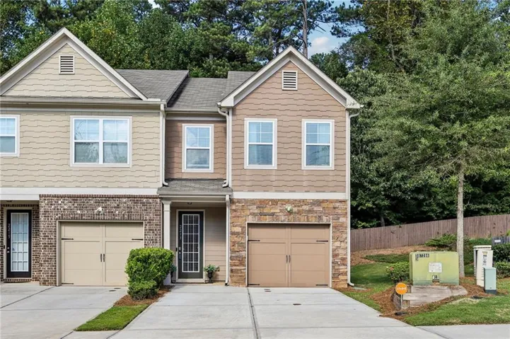 2213 Triple Crown Lane, Lithonia, Georgia 30058