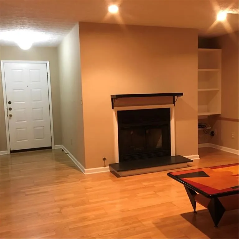 703 Woodcliff Drive Unit 703, Sandy Springs, Georgia 30350, 1 Bedroom Bedrooms, ,1 BathroomBathrooms,Residential,Sold,703 Woodcliff Drive Unit 703,5776442