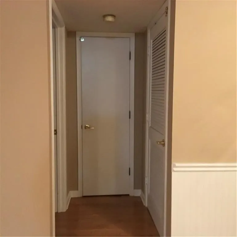 703 Woodcliff Drive Unit 703, Sandy Springs, Georgia 30350, 1 Bedroom Bedrooms, ,1 BathroomBathrooms,Residential,Sold,703 Woodcliff Drive Unit 703,5776442
