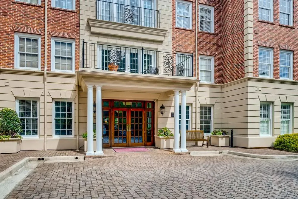 5415 Northland Drive Unit 212, Sandy Springs, Georgia 30342, 3 Bedrooms Bedrooms, ,2 BathroomsBathrooms,Residential,Sold,5415 Northland Drive Unit 212,6938909