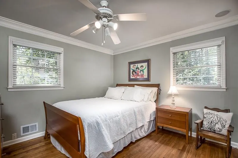 220 N Springs Court Nw, Sandy Springs, Georgia 30328, 4 Bedrooms Bedrooms, ,3 BathroomsBathrooms,Residential,Sold,220 N Springs Court Nw,5805836