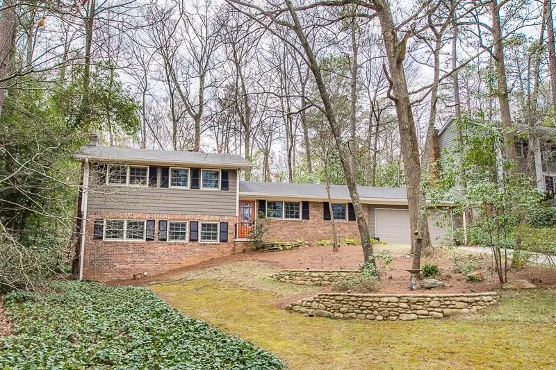 220 N Springs Court Nw, Sandy Springs, Georgia 30328, 4 Bedrooms Bedrooms, ,3 BathroomsBathrooms,Residential,Sold,220 N Springs Court Nw,5805836