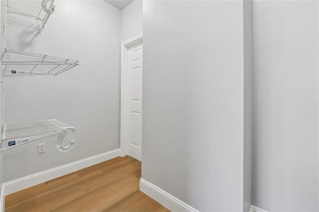 2700 Pine Tree Road Ne Unit 1115, Atlanta, Georgia 30324, 1 Bedroom Bedrooms, 0 ,1 BathroomBathrooms,Residential,For Sale,2700 Pine Tree Road Ne Unit 1115,7832759