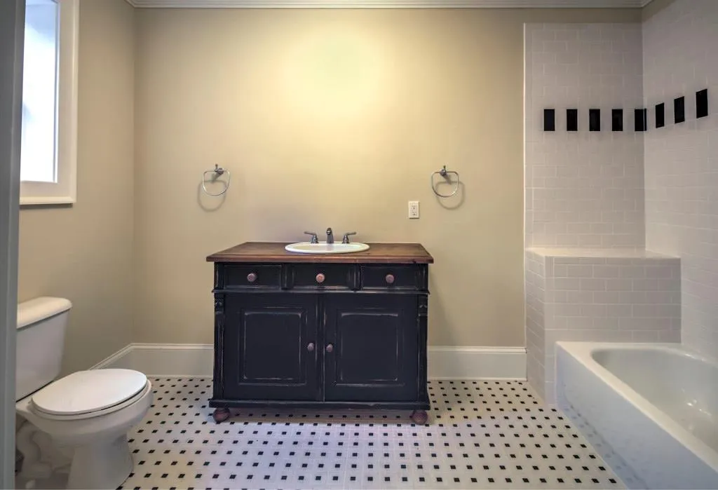 4788 Dudley Lane, Atlanta, Georgia 30327, 6 Bedrooms Bedrooms, ,7 BathroomsBathrooms,Residential,Sold,4788 Dudley Lane,5904170