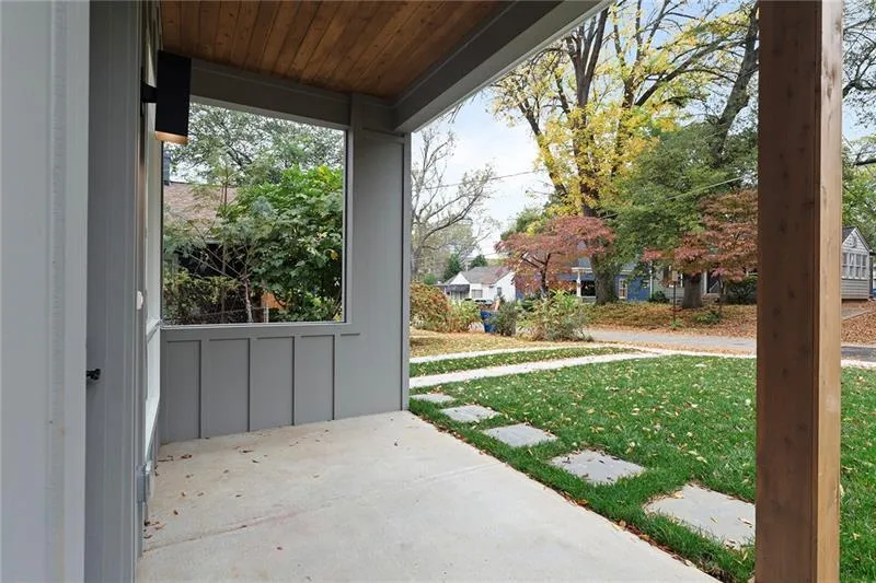 1186a Francis Street Nw, Atlanta, Georgia 30318, 3 Bedrooms Bedrooms, ,3 BathroomsBathrooms,Residential,Sold,1186a Francis Street Nw,7588522