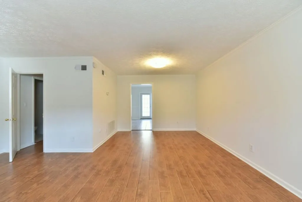 390 N River Parkway Unit F, Sandy Springs, Georgia 30350, 3 Bedrooms Bedrooms, ,2 BathroomsBathrooms,Residential,Sold,390 N River Parkway Unit F,5936624 390 N River Parkway Unit F, Sandy Springs, Georgia 30350, 3 Bedrooms Bedrooms, ,2 BathroomsBathrooms,Residential,Sold,390 N River Parkway Unit F,5936624