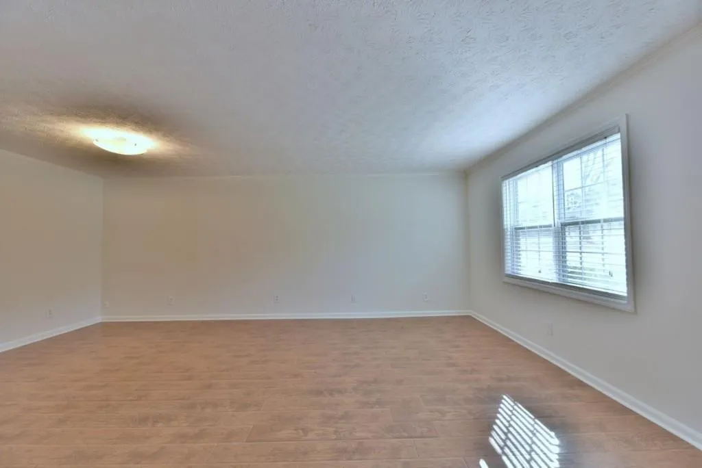 390 N River Parkway Unit F, Sandy Springs, Georgia 30350, 3 Bedrooms Bedrooms, ,2 BathroomsBathrooms,Residential,Sold,390 N River Parkway Unit F,5936624 390 N River Parkway Unit F, Sandy Springs, Georgia 30350, 3 Bedrooms Bedrooms, ,2 BathroomsBathrooms,Residential,Sold,390 N River Parkway Unit F,5936624