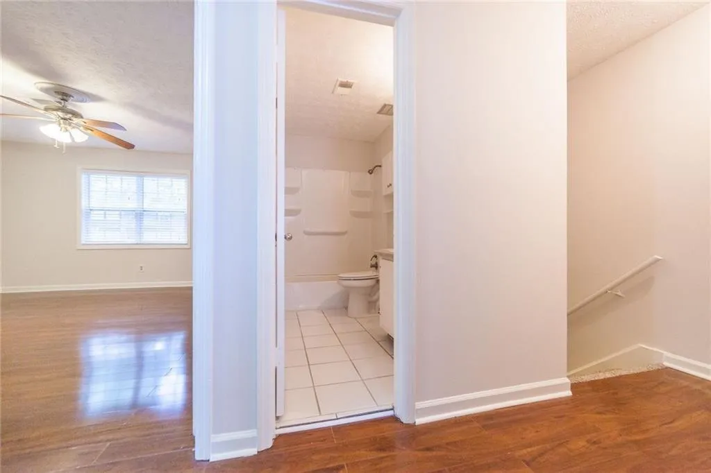 390 N River Parkway Unit F, Sandy Springs, Georgia 30350, 3 Bedrooms Bedrooms, ,2 BathroomsBathrooms,Residential,Sold,390 N River Parkway Unit F,5936624 390 N River Parkway Unit F, Sandy Springs, Georgia 30350, 3 Bedrooms Bedrooms, ,2 BathroomsBathrooms,Residential,Sold,390 N River Parkway Unit F,5936624