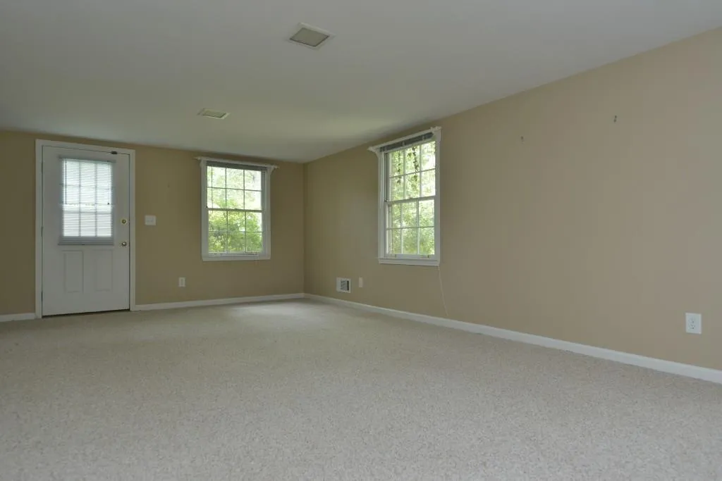 5200 High Point Road, Sandy Springs, Georgia 30342, 5 Bedrooms Bedrooms, ,3 BathroomsBathrooms,Residential,Sold,5200 High Point Road,5730619