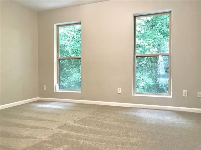 255 Winding River Drive Unit B, Sandy Springs, Georgia 30350, 2 Bedrooms Bedrooms, ,1 BathroomBathrooms,Residential,Sold,255 Winding River Drive Unit B,6055956