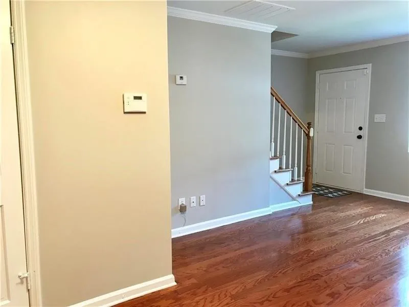 255 Winding River Drive Unit B, Sandy Springs, Georgia 30350, 2 Bedrooms Bedrooms, ,1 BathroomBathrooms,Residential,Sold,255 Winding River Drive Unit B,6055956