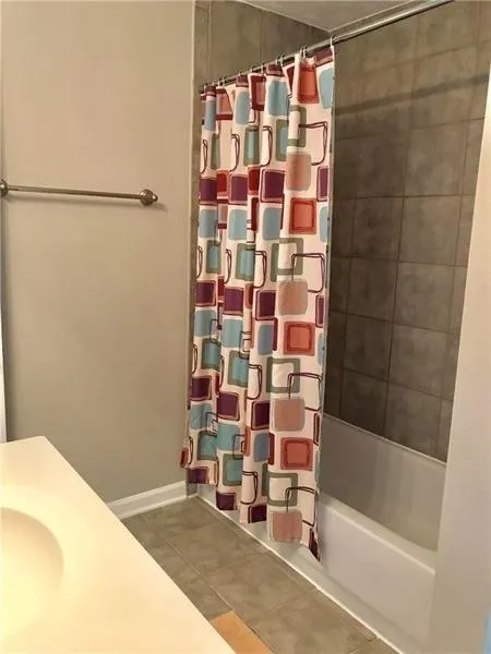 255 Winding River Drive Unit B, Sandy Springs, Georgia 30350, 2 Bedrooms Bedrooms, ,1 BathroomBathrooms,Residential,Sold,255 Winding River Drive Unit B,6055956