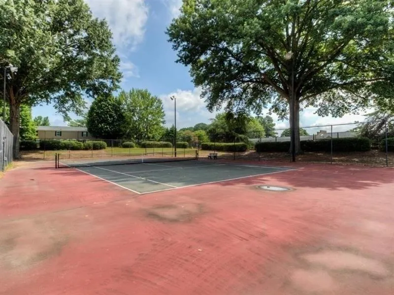 255 Winding River Drive Unit B, Sandy Springs, Georgia 30350, 2 Bedrooms Bedrooms, ,1 BathroomBathrooms,Residential,Sold,255 Winding River Drive Unit B,6055956