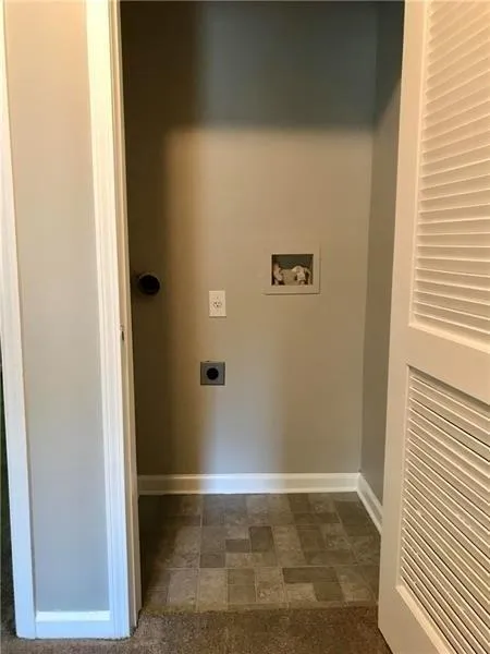 255 Winding River Drive Unit B, Sandy Springs, Georgia 30350, 2 Bedrooms Bedrooms, ,1 BathroomBathrooms,Residential,Sold,255 Winding River Drive Unit B,6055956