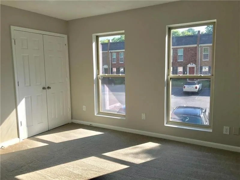 255 Winding River Drive Unit B, Sandy Springs, Georgia 30350, 2 Bedrooms Bedrooms, ,1 BathroomBathrooms,Residential,Sold,255 Winding River Drive Unit B,6055956