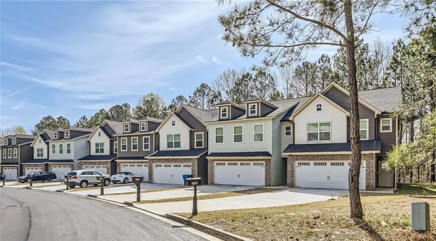 7805 Rock Rose Lane, Fairburn, Georgia 30213