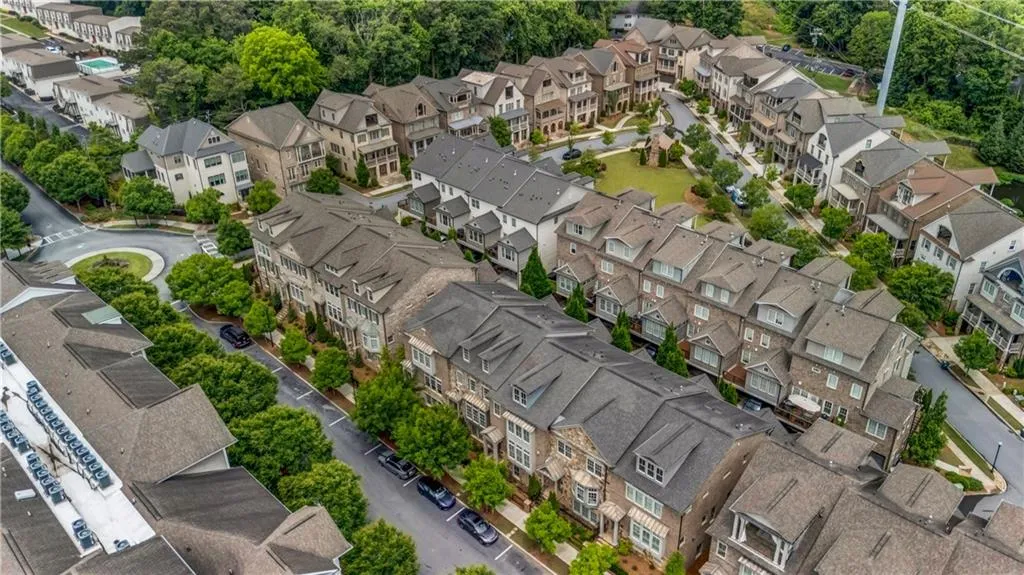 Aerial overview of property's location