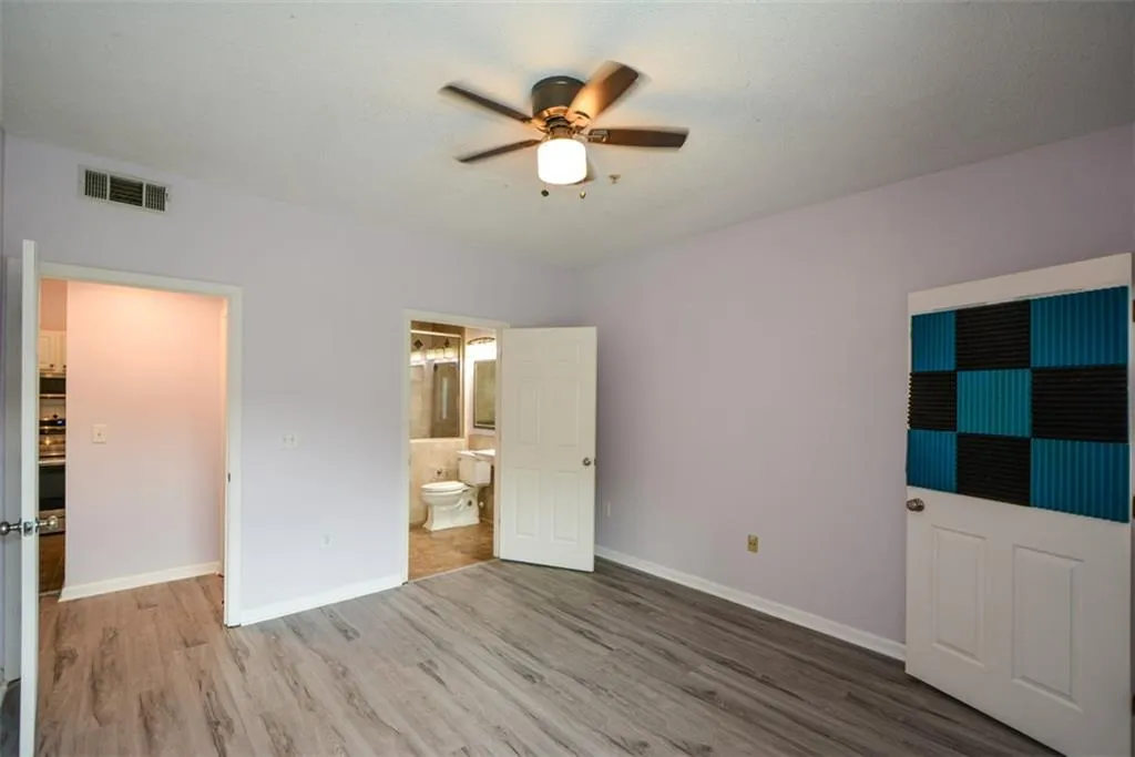 955 Juniper Street Unit 4112, Atlanta, Georgia 30309, 2 Bedrooms Bedrooms, ,2 BathroomsBathrooms,Residential,For Sale,955 Juniper Street Unit 4112,7629191