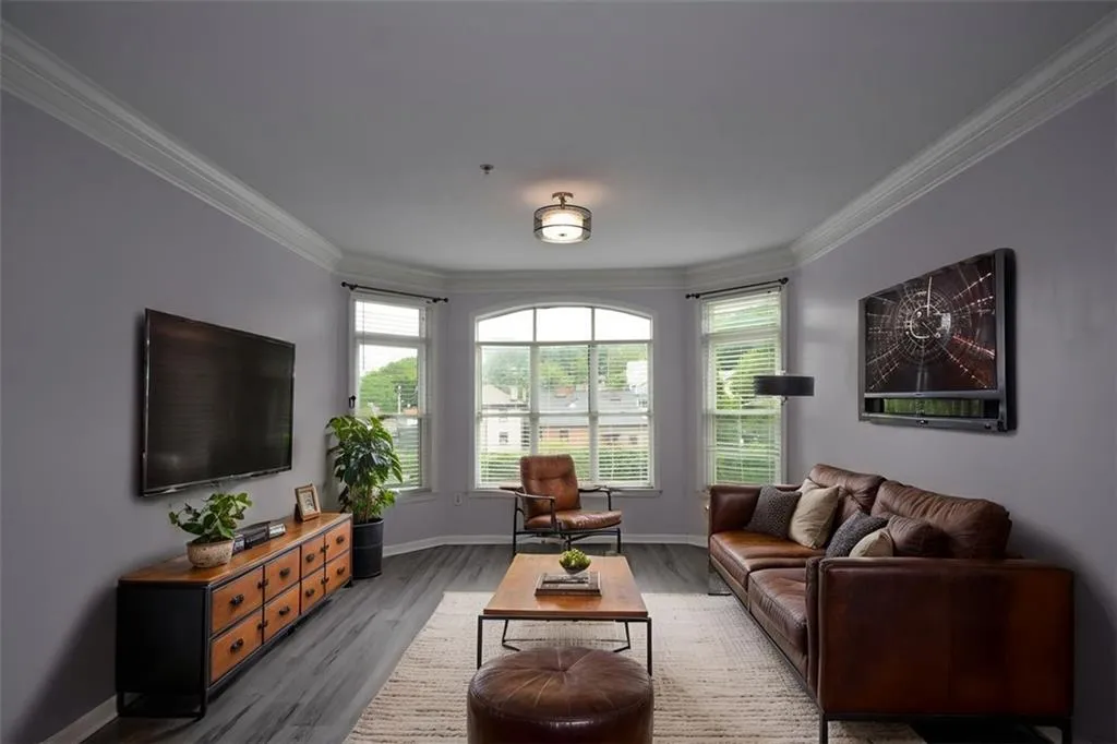 955 Juniper Street Unit 4112, Atlanta, Georgia 30309, 2 Bedrooms Bedrooms, ,2 BathroomsBathrooms,Residential,For Sale,955 Juniper Street Unit 4112,7629191