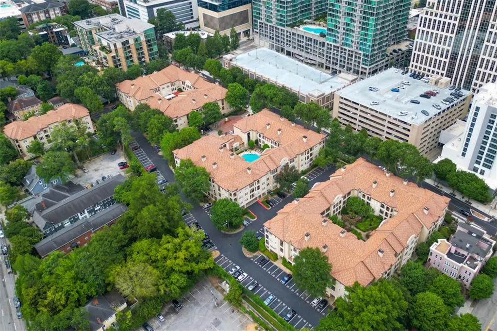 955 Juniper Street Unit 4112, Atlanta, Georgia 30309, 2 Bedrooms Bedrooms, ,2 BathroomsBathrooms,Residential,For Sale,955 Juniper Street Unit 4112,7629191