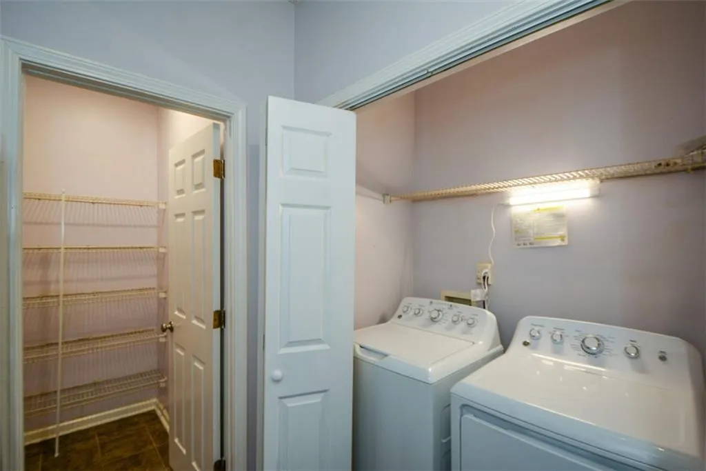 955 Juniper Street Unit 4112, Atlanta, Georgia 30309, 2 Bedrooms Bedrooms, ,2 BathroomsBathrooms,Residential,For Sale,955 Juniper Street Unit 4112,7629191