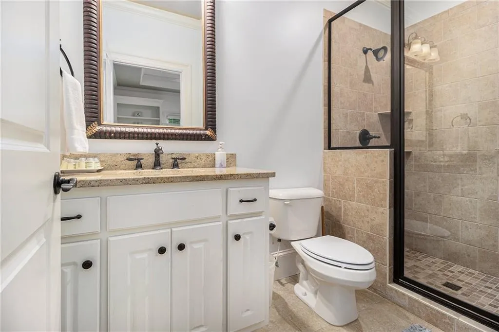 3809 Wieuca Road Ne, Atlanta, Georgia 30342, 8 Bedrooms Bedrooms, 0 ,6 BathroomsBathrooms,Residential,For Sale,3809 Wieuca Road Ne,7749078