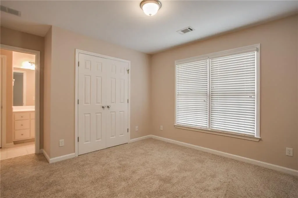 165 Fieldsborn Court, Sandy Springs, Georgia 30328, 5 Bedrooms Bedrooms, ,5 BathroomsBathrooms,Residential,Sold,165 Fieldsborn Court,5655490
