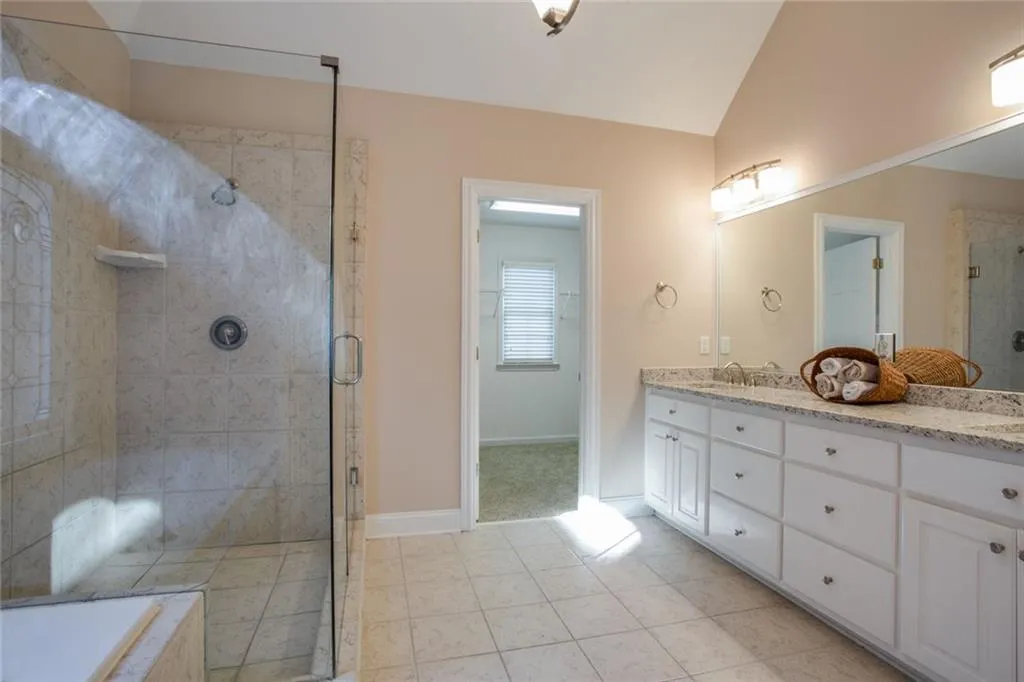 165 Fieldsborn Court, Sandy Springs, Georgia 30328, 5 Bedrooms Bedrooms, ,5 BathroomsBathrooms,Residential,Sold,165 Fieldsborn Court,5655490