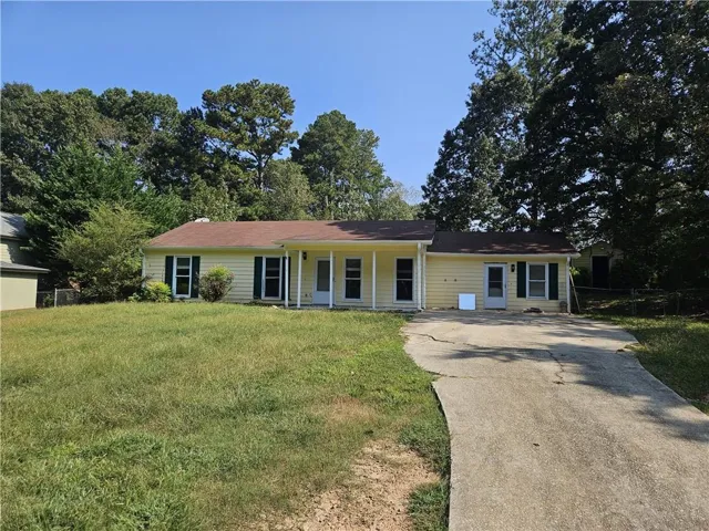 219 Heritage Way, Auburn, Georgia 30011