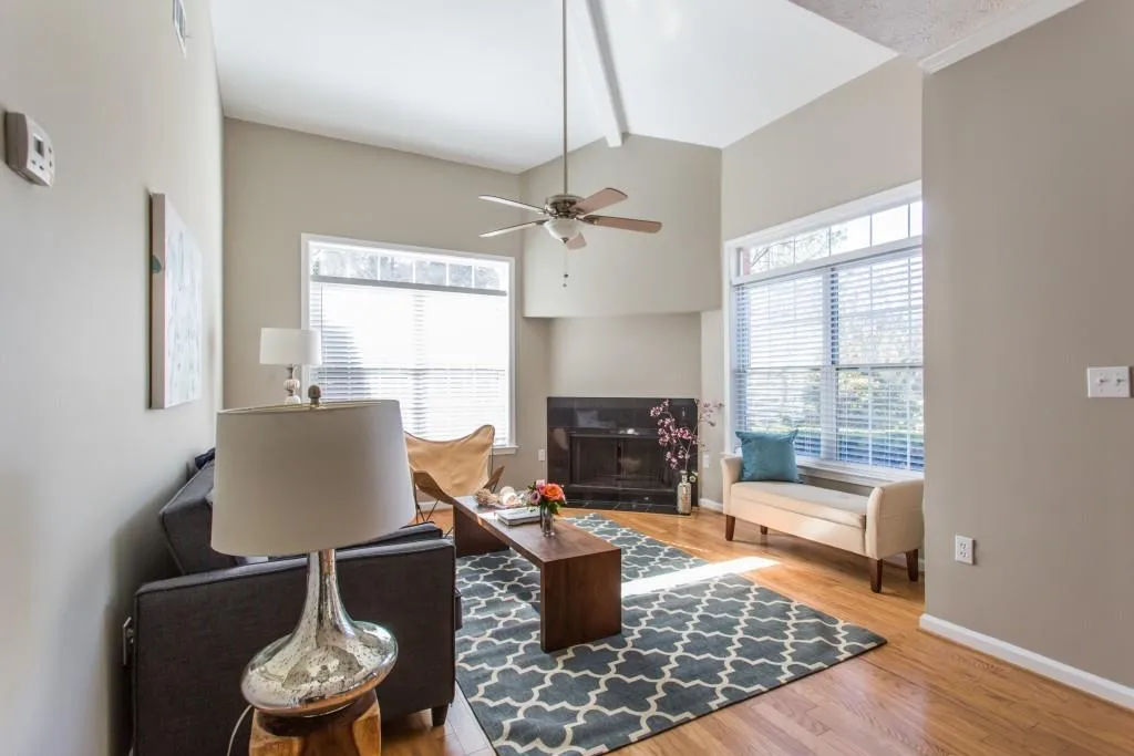 2680 Pine Tree Road Ne Unit 8, Atlanta, Georgia 30324, 3 Bedrooms Bedrooms, ,2 BathroomsBathrooms,Residential,Sold,2680 Pine Tree Road Ne Unit 8,5805206