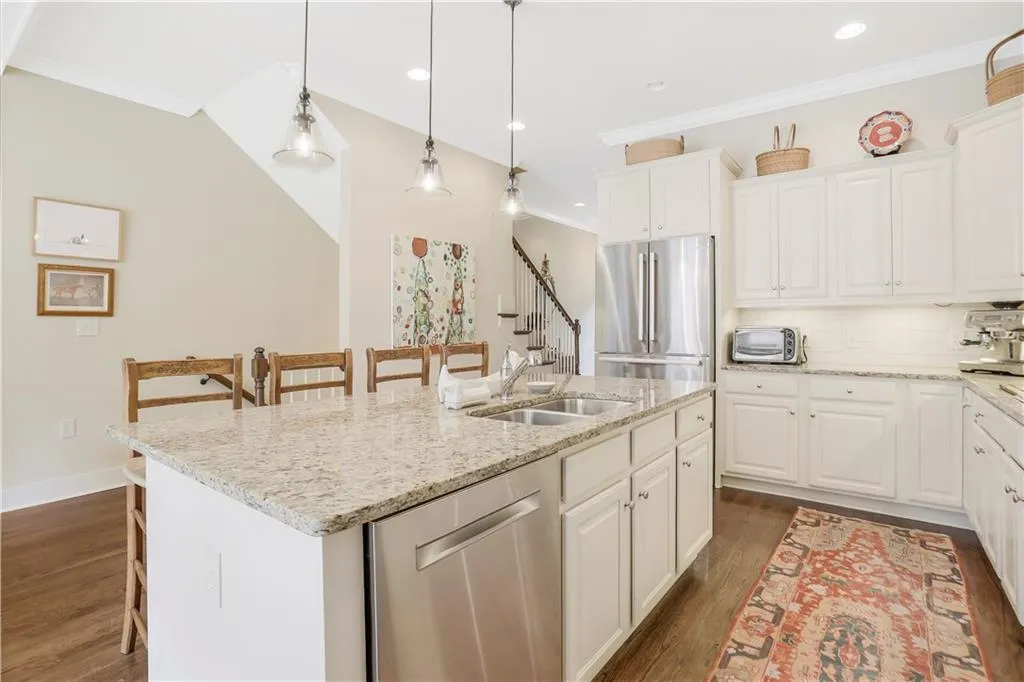 1209 Riverscall Lane, Atlanta, Georgia 30339, 4 Bedrooms Bedrooms, ,4 BathroomsBathrooms,Residential,Sold,1209 Riverscall Lane,7224185