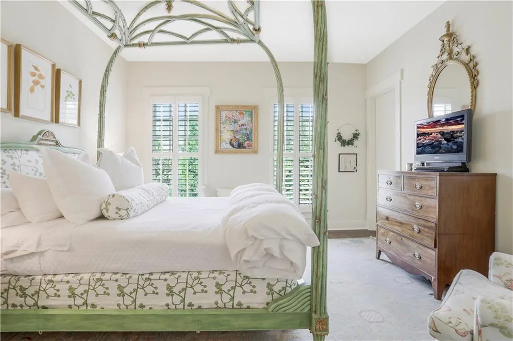 1209 Riverscall Lane, Atlanta, Georgia 30339, 4 Bedrooms Bedrooms, ,4 BathroomsBathrooms,Residential,Sold,1209 Riverscall Lane,7224185